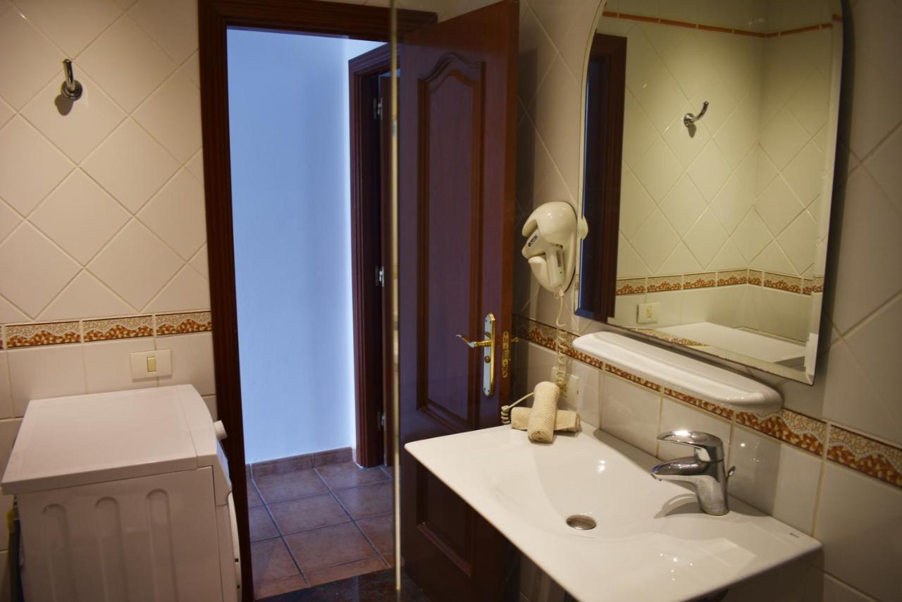 Playa Park 3 - 1 Bed - Ground Floor - Air-Con - Private Wi-Fi - Uk Tv Appartement Puerto del Carmen  Buitenkant foto